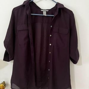 H&M Dark purple/Maroon button-up blouse... Size 8